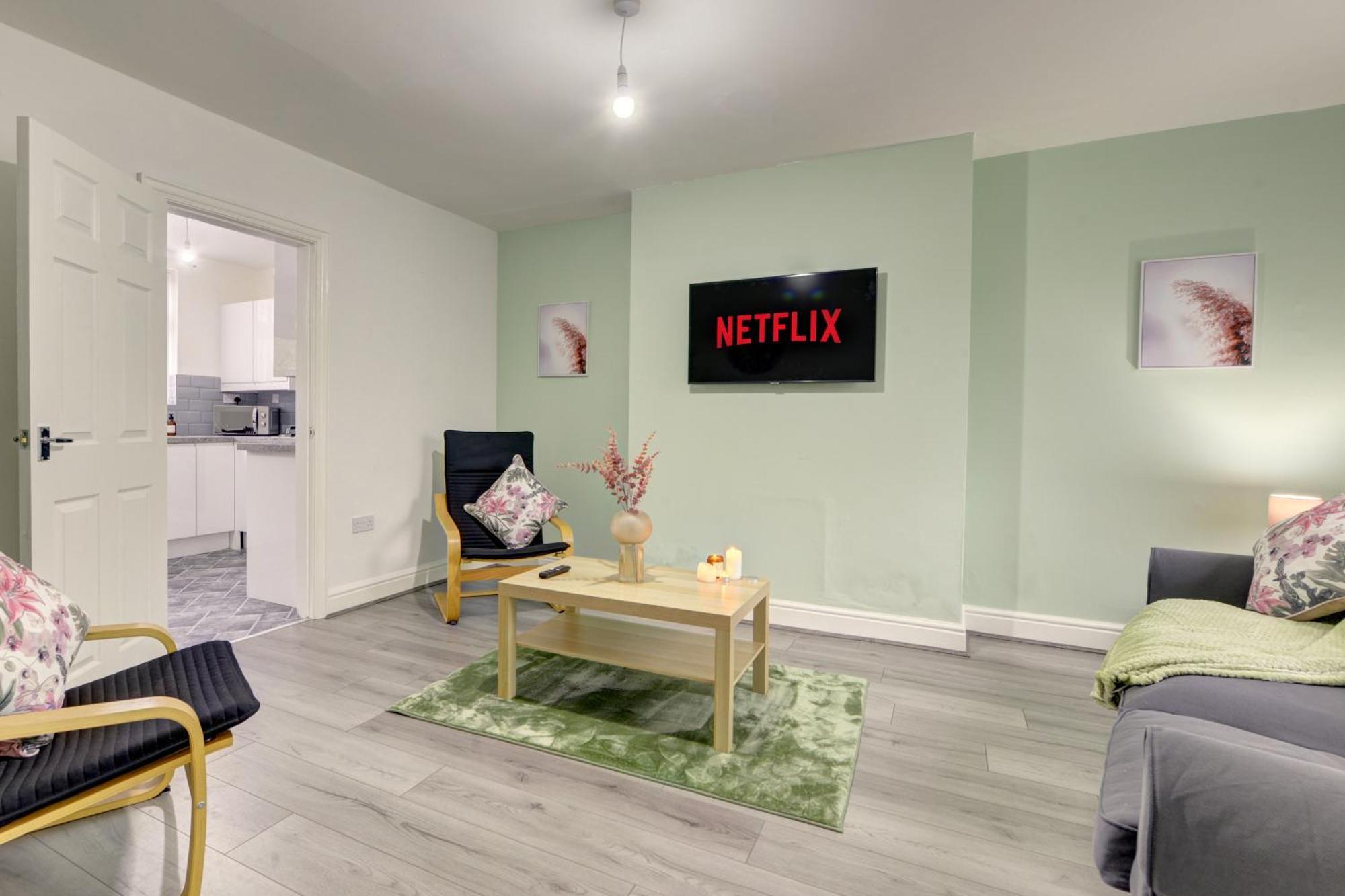 Stunning And Lovely 3 Bed House - Catch 22 コヴェントリー エクステリア 写真