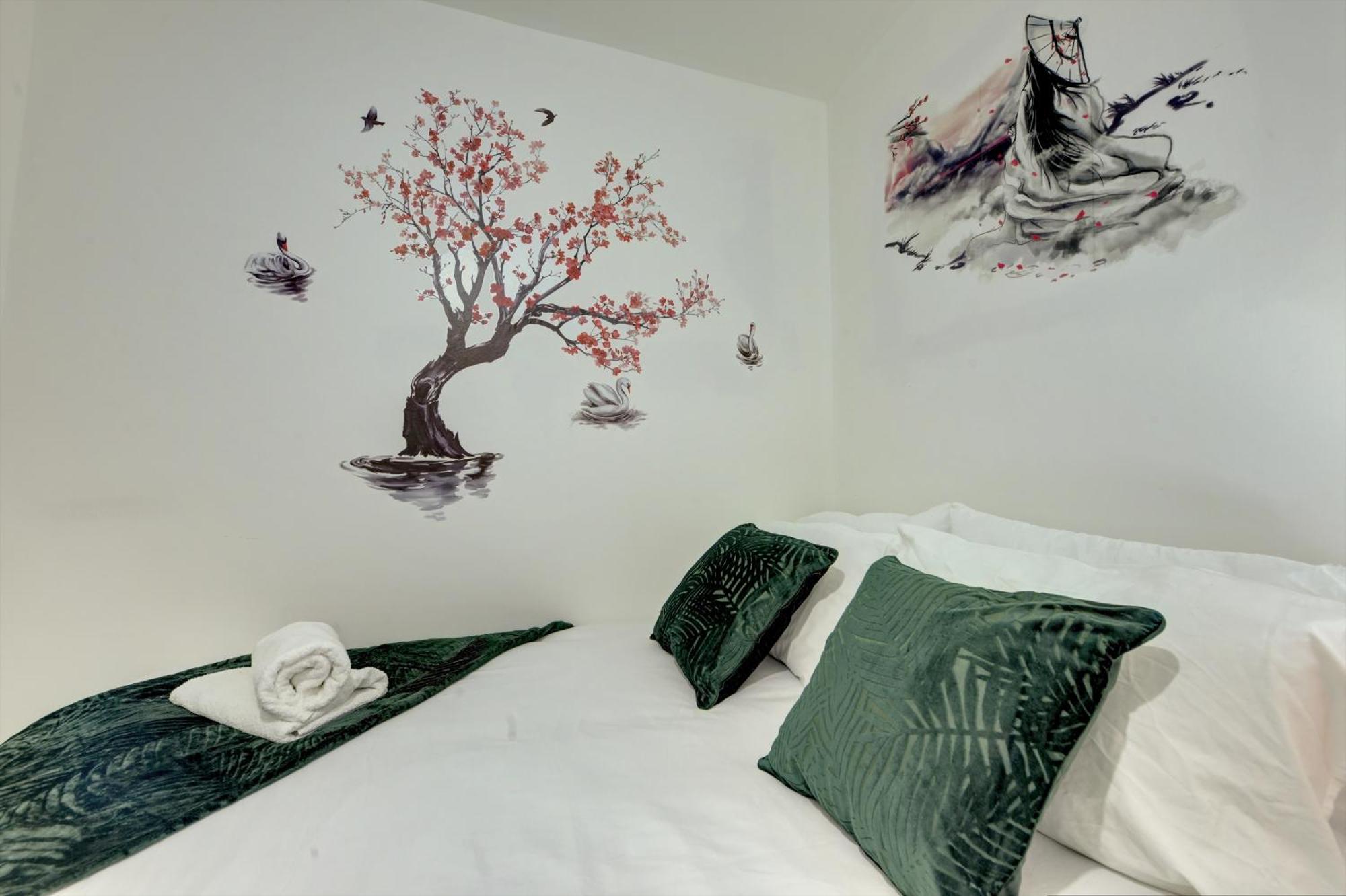 Stunning And Lovely 3 Bed House - Catch 22 コヴェントリー エクステリア 写真